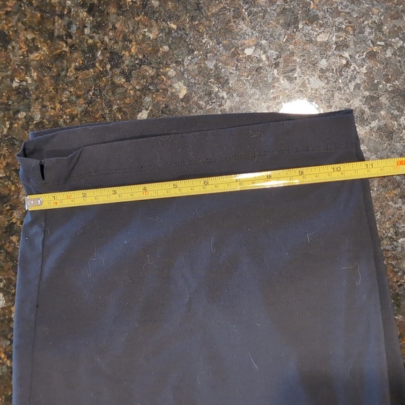 Columbia Plus Size Capri Pants - Picture 7 of 7